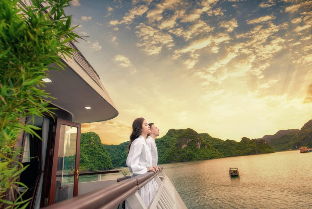 Lan Ha Hay Luxury Cruise Optional Departure