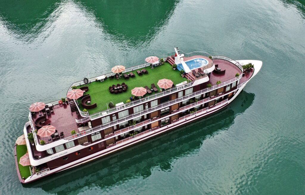 Ha Long Bay - Lan Ha Bay, 2Days 1Night Dora Cruise 5Star