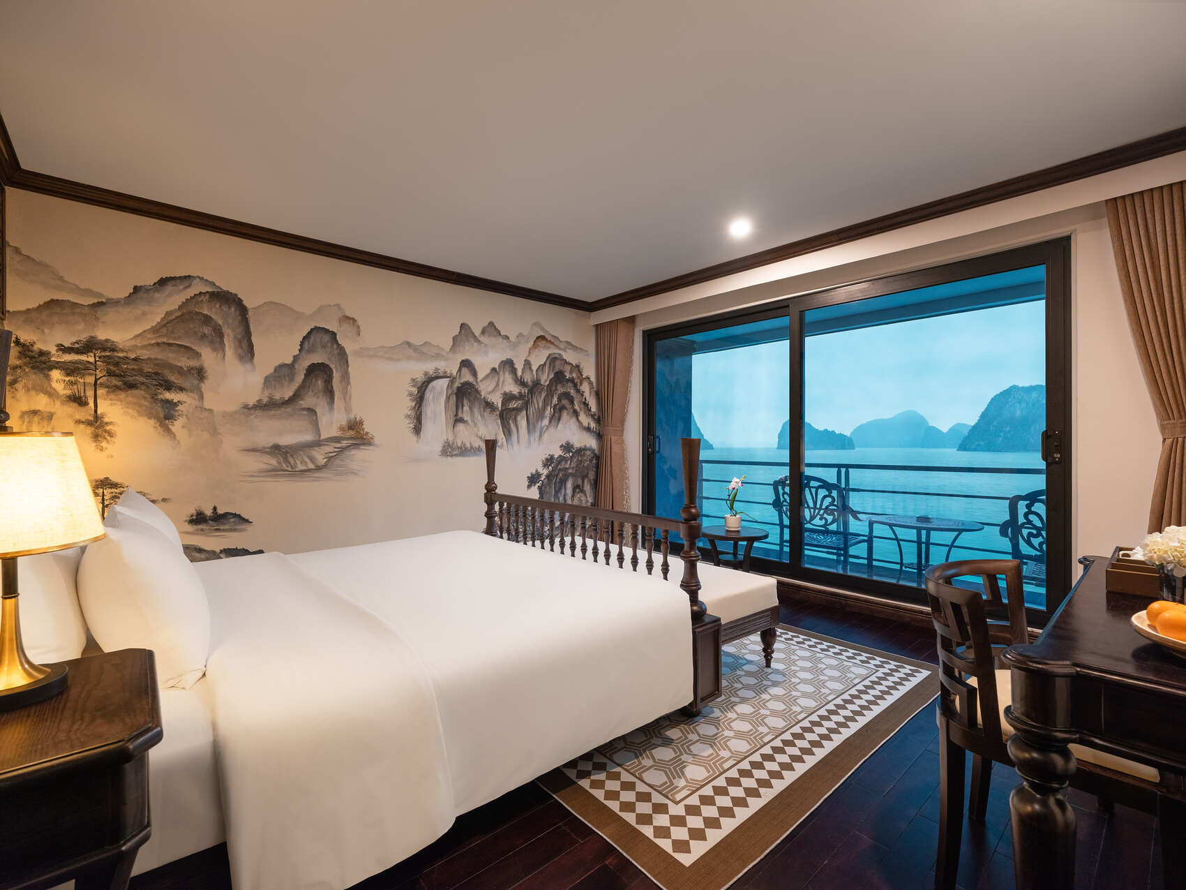 Velar Of The Seas Cruise – Halong Bay – Lan Ha Bay