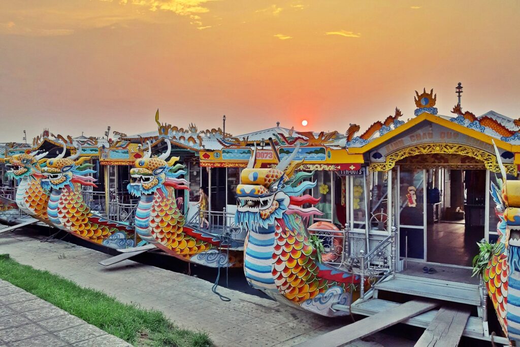 Dragon boat ride in Hue city