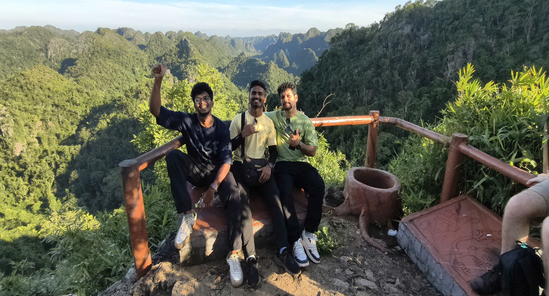 cat ba trekking