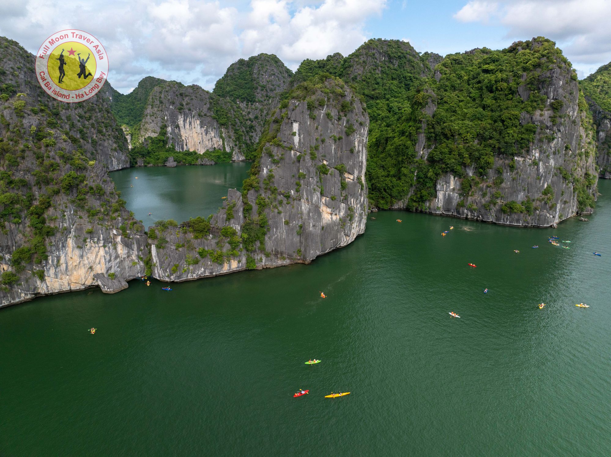 Cat Ba Cruise with Kayaking
