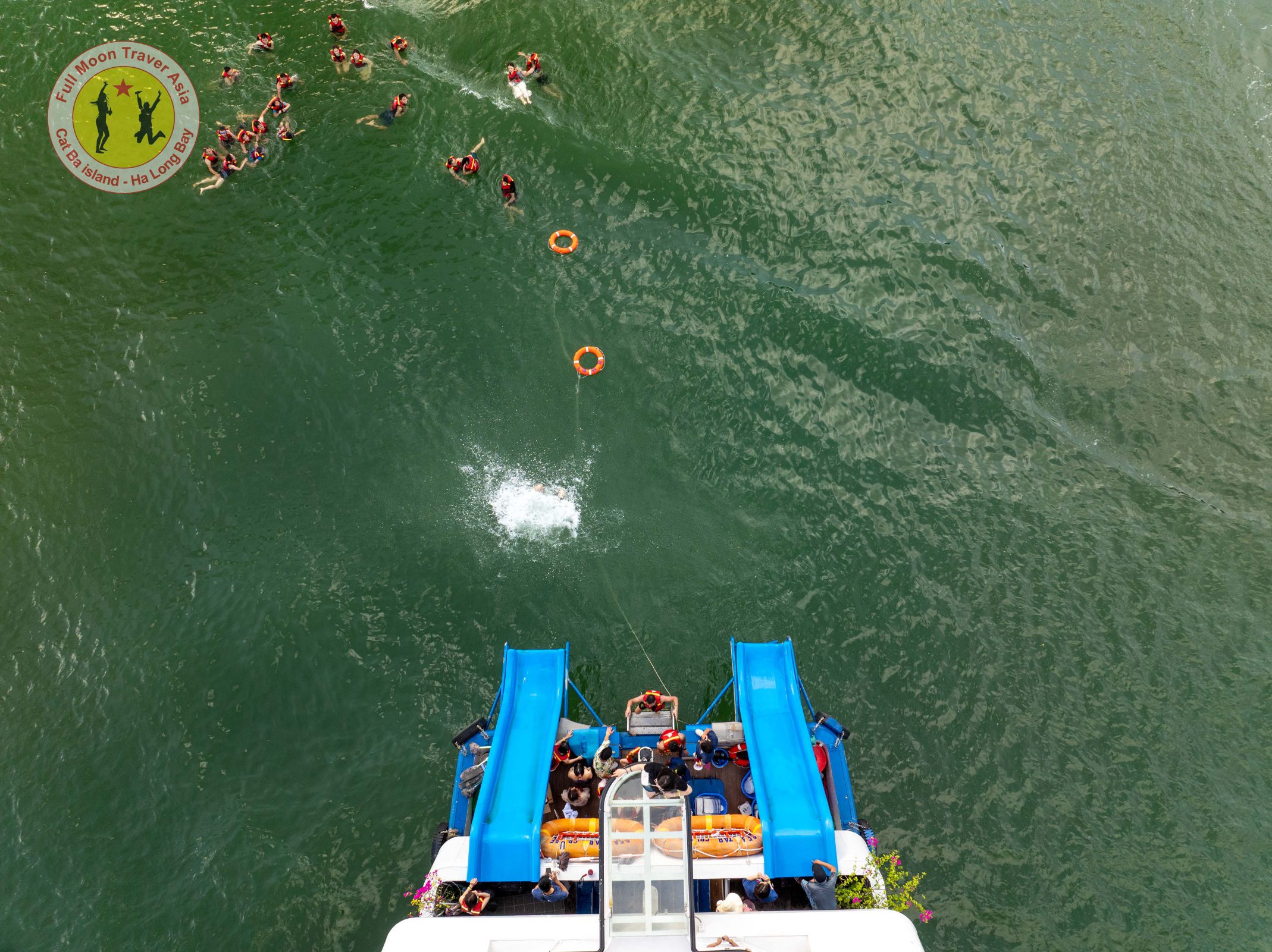 Cat Ba Luxury Full Moon Cruise