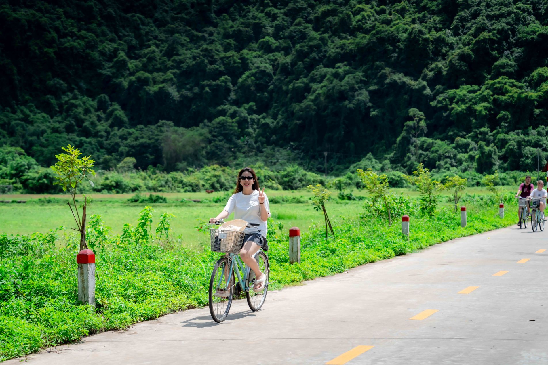 Cycling Viet Hai Village