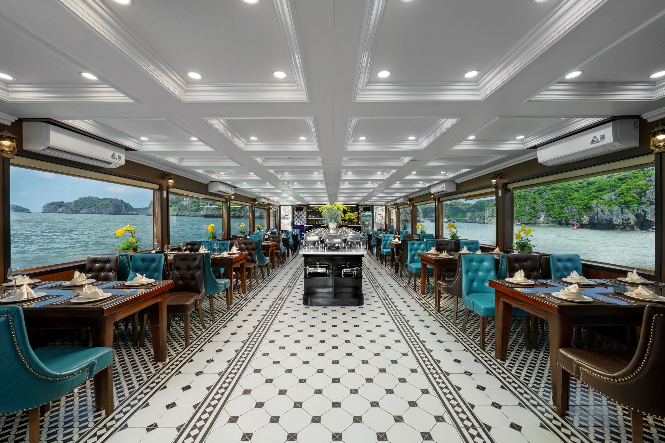 Lan Ha Bay Full Moon Cruise