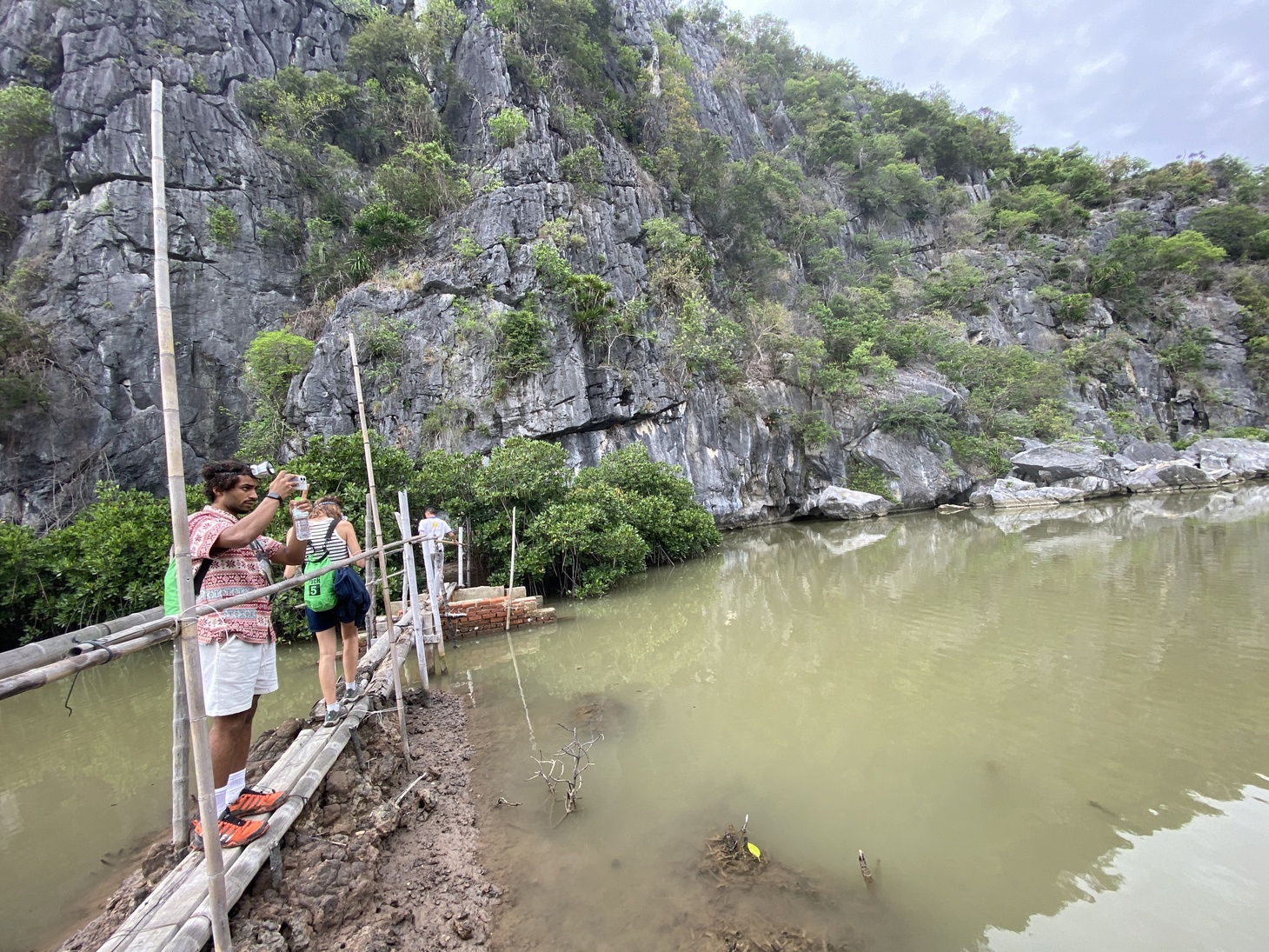 Cat Ba Kayak Mangrove Forest Tour