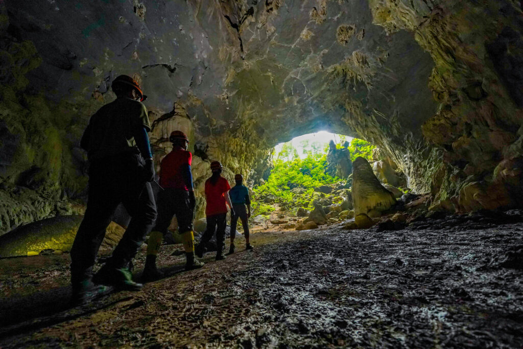 Phong Nha Adventure Day Tour