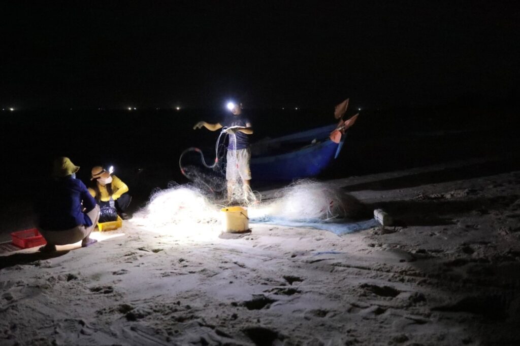 Cat Ba island Traditional Evening Fishing Tour