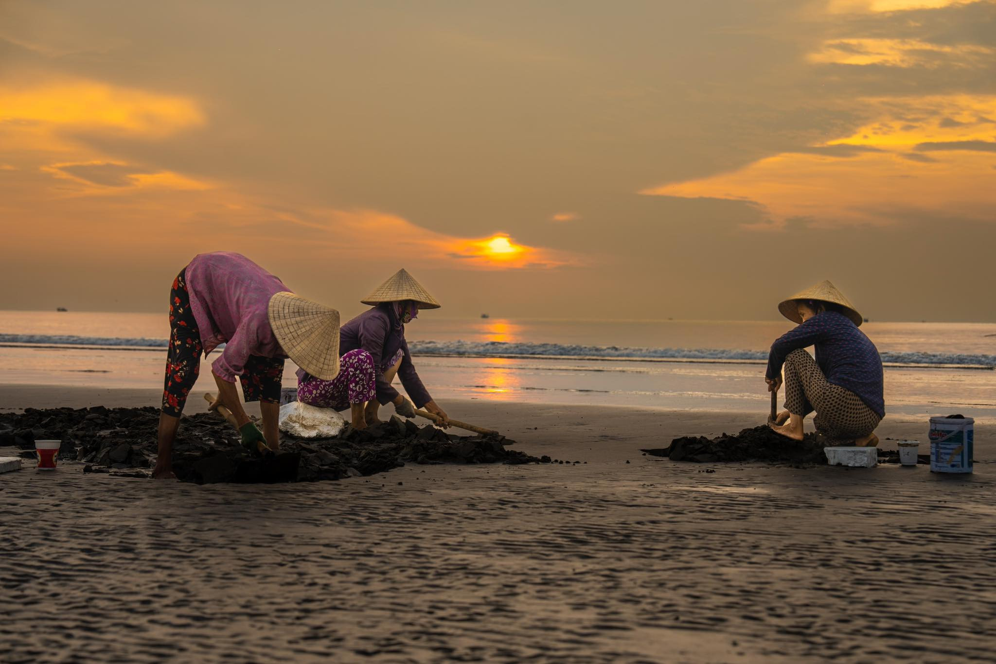 Cat Ba Beach Fishing